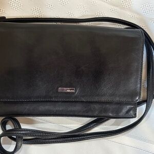 Perlina Leather Crossbody/Wallet